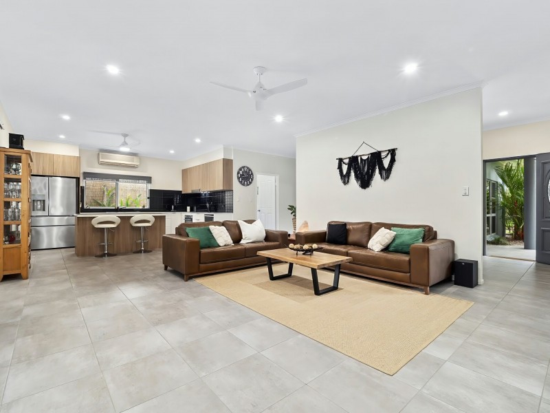 44 Yule Avenue, Clifton Beach QLD 4879