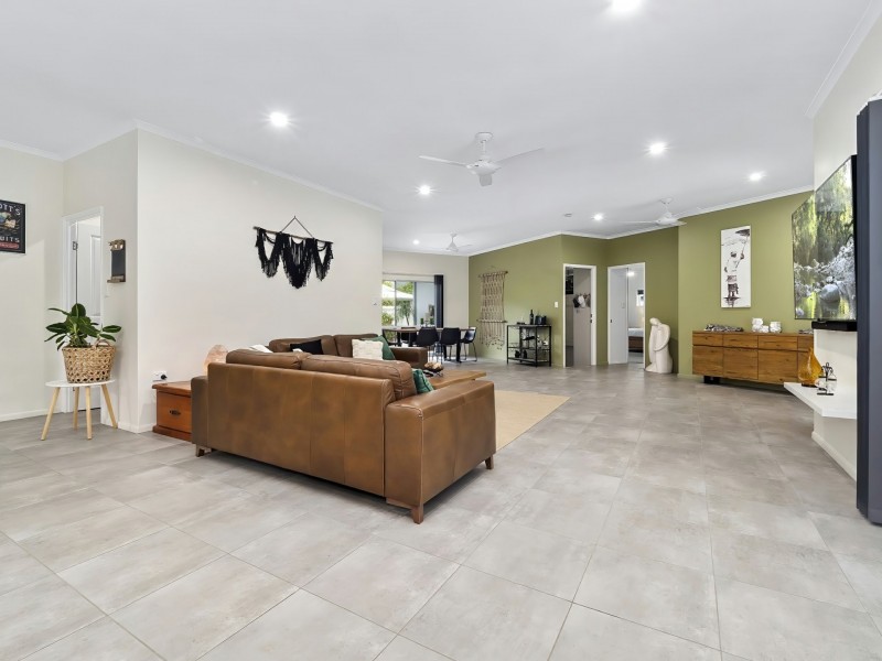 44 Yule Avenue, Clifton Beach QLD 4879