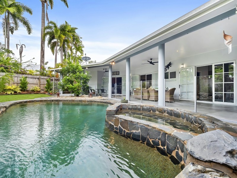 44 Yule Avenue, Clifton Beach QLD 4879
