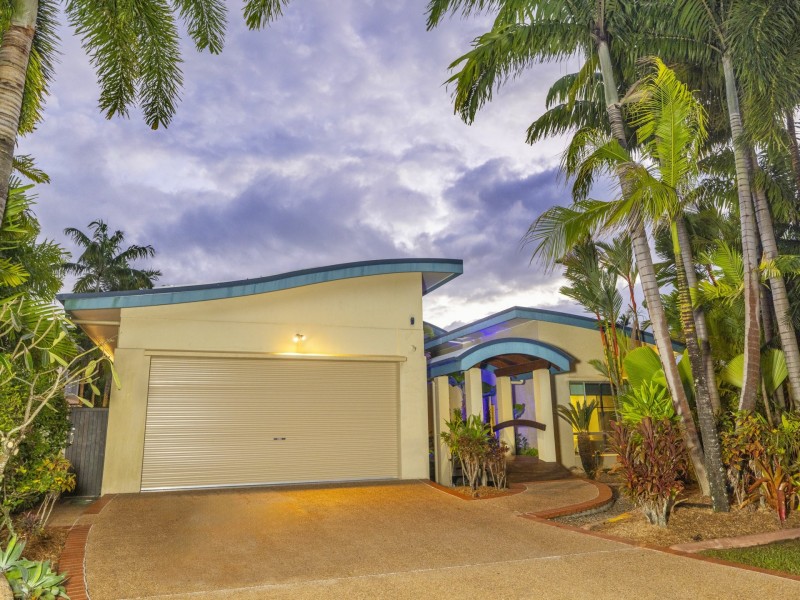 75 Keith Williams Drive, Cardwell QLD 4849