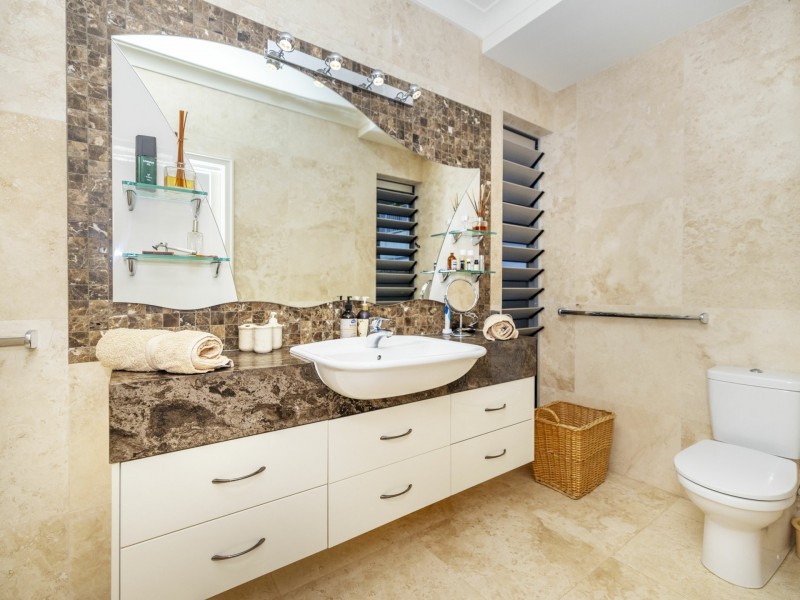 75 Keith Williams Drive, Cardwell QLD 4849