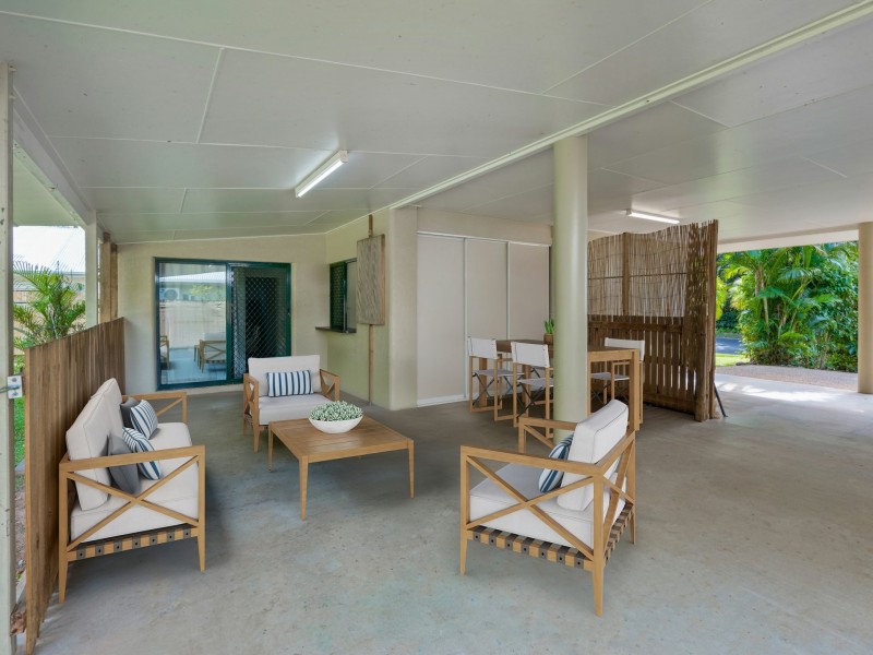 75 Moore Road, Kewarra Beach QLD 4879