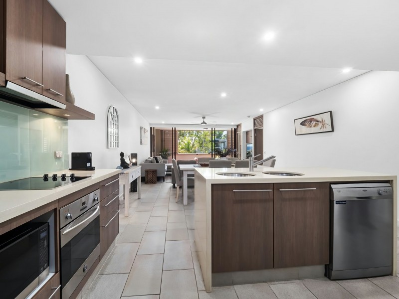 316/5 Triton Street, Palm Cove QLD 4879
