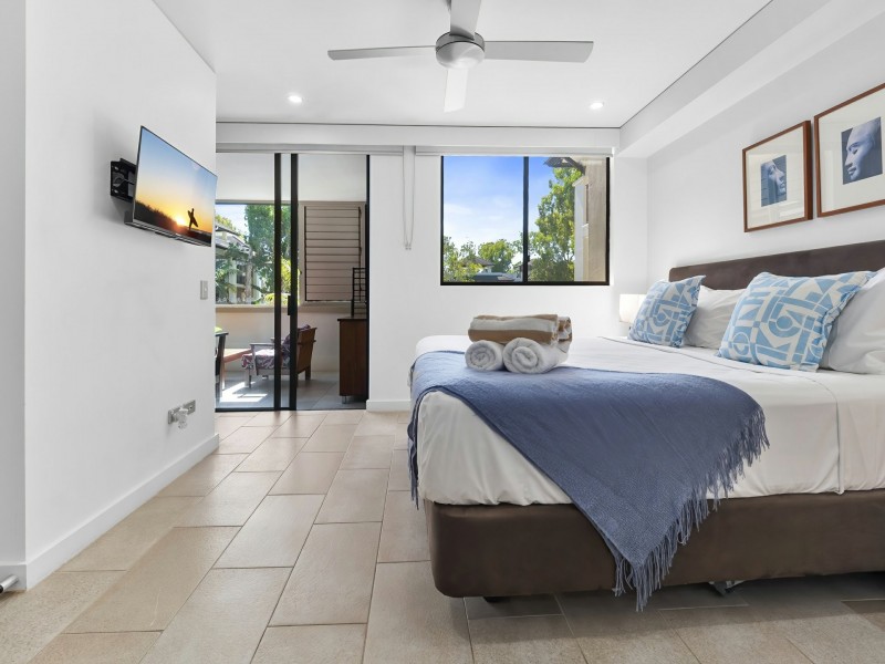 316/5 Triton Street, Palm Cove QLD 4879