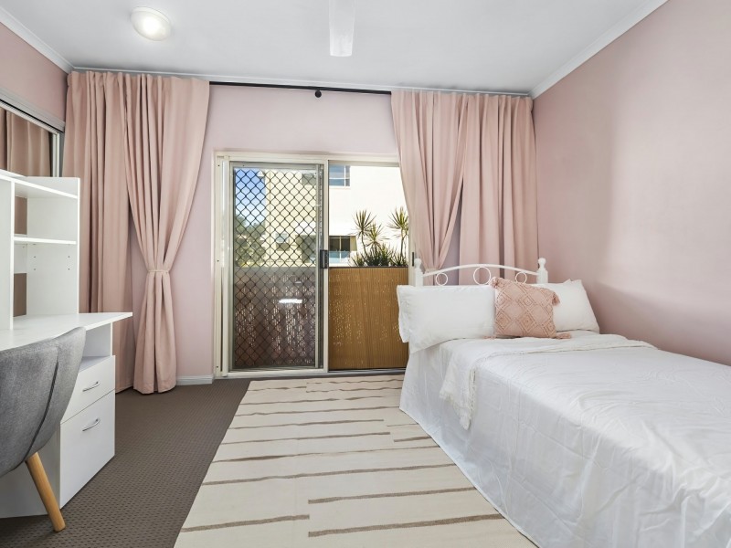1/205 McLeod Street, Cairns North QLD 4870