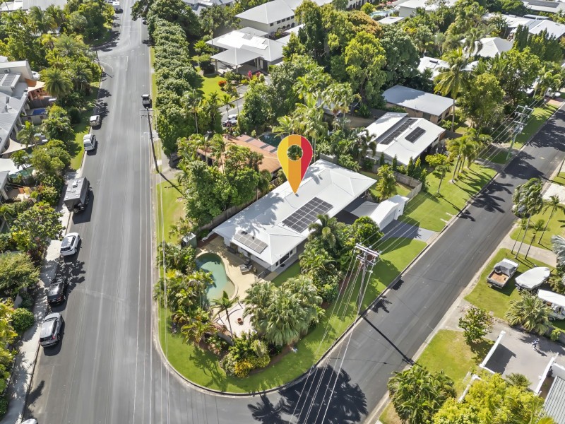 89 Cedar Road, Palm Cove QLD 4879