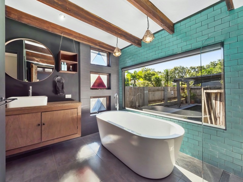 34 Christensen Street, Machans Beach QLD 4878