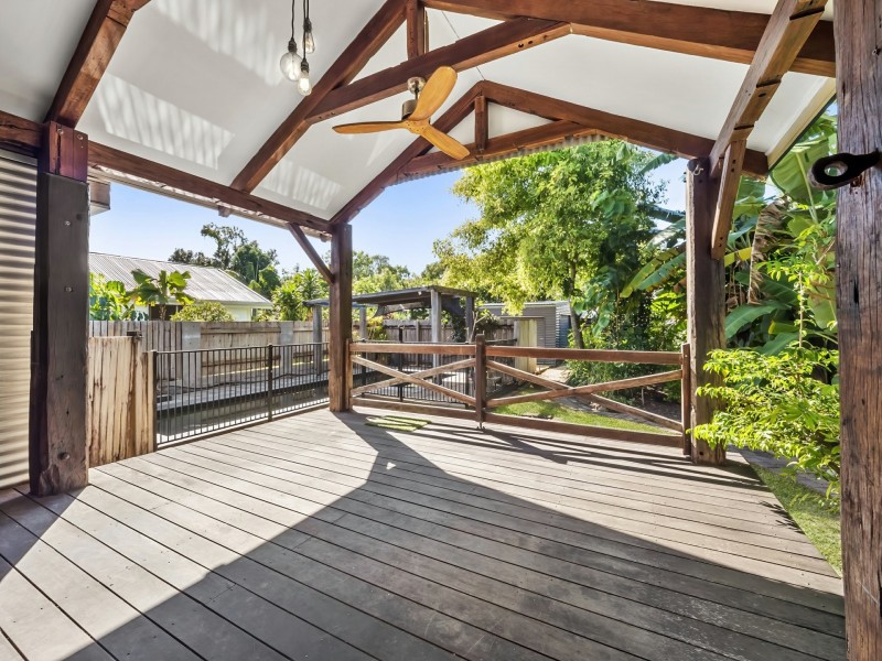 34 Christensen Street, Machans Beach QLD 4878
