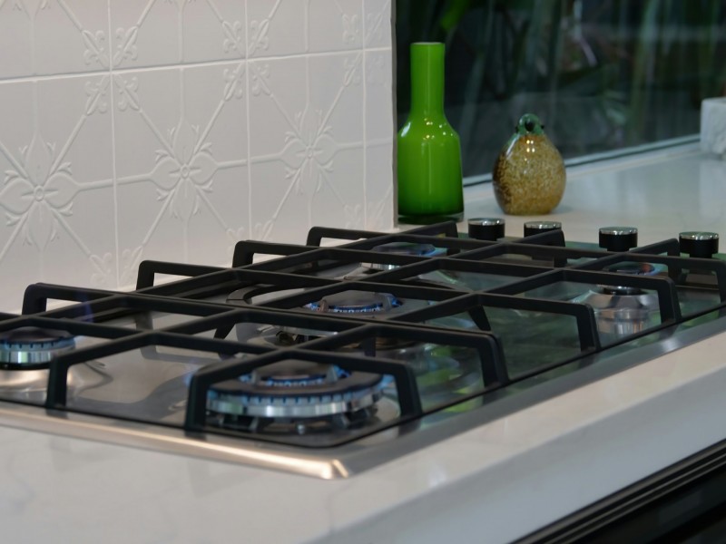 15 Endeavour Road, Clifton Beach QLD 4879