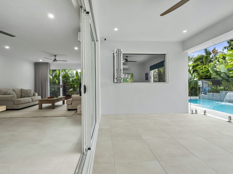 15 Endeavour Road, Clifton Beach QLD 4879