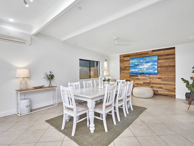 9 Derby Street, Yorkeys Knob QLD 4878