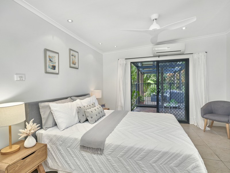 9 Derby Street, Yorkeys Knob QLD 4878