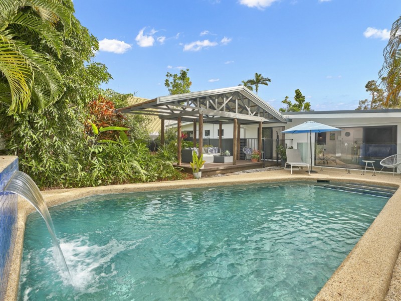 9 Derby Street, Yorkeys Knob QLD 4878