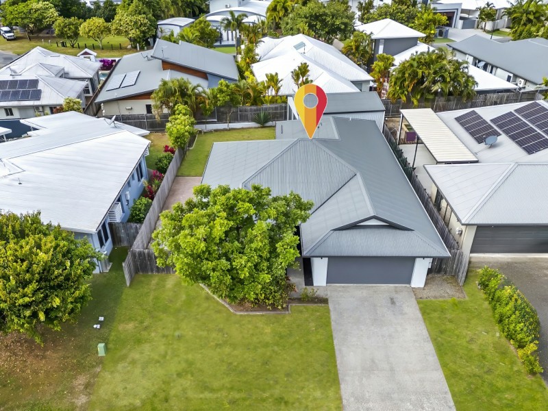 10 Pacific Place, Trinity Park QLD 4879