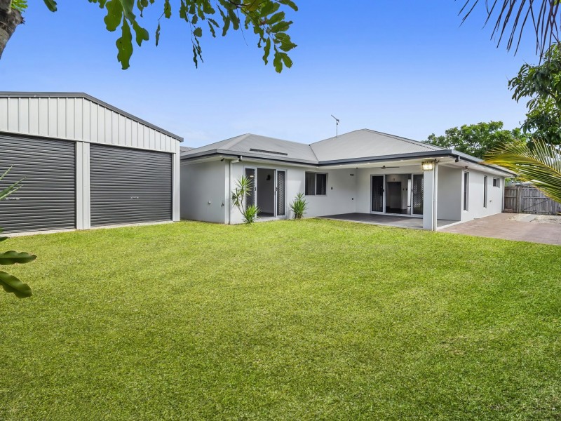 10 Pacific Place, Trinity Park QLD 4879