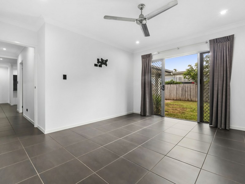 10 Pacific Place, Trinity Park QLD 4879
