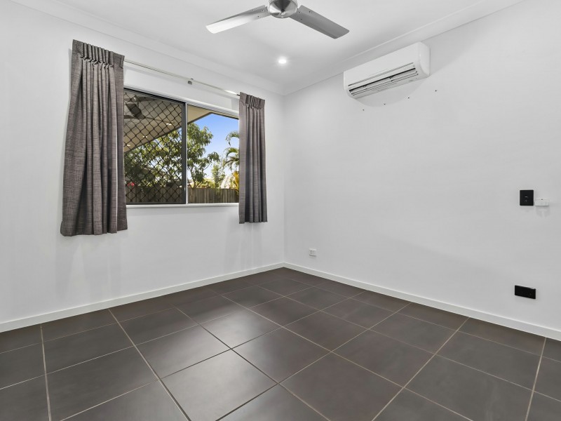 10 Pacific Place, Trinity Park QLD 4879