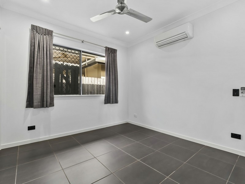 10 Pacific Place, Trinity Park QLD 4879