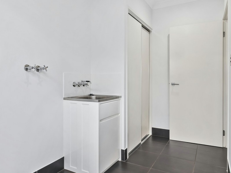 10 Pacific Place, Trinity Park QLD 4879