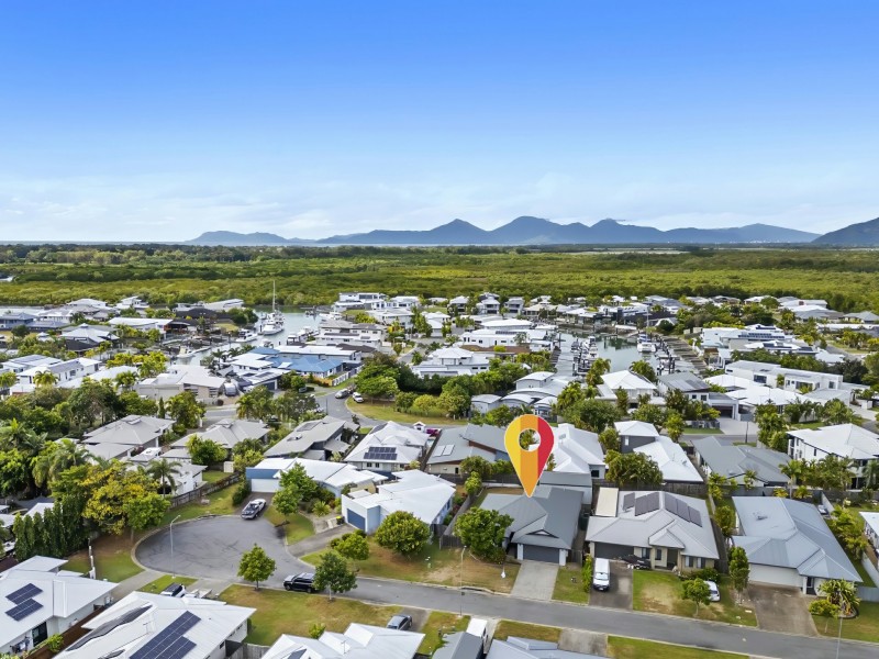 10 Pacific Place, Trinity Park QLD 4879