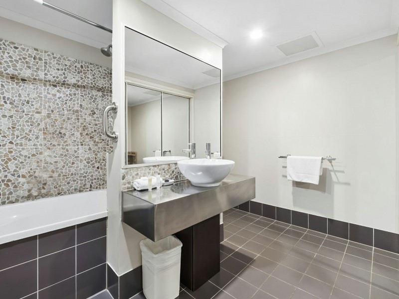 15/81-85 Cedar Road, Palm Cove QLD 4879