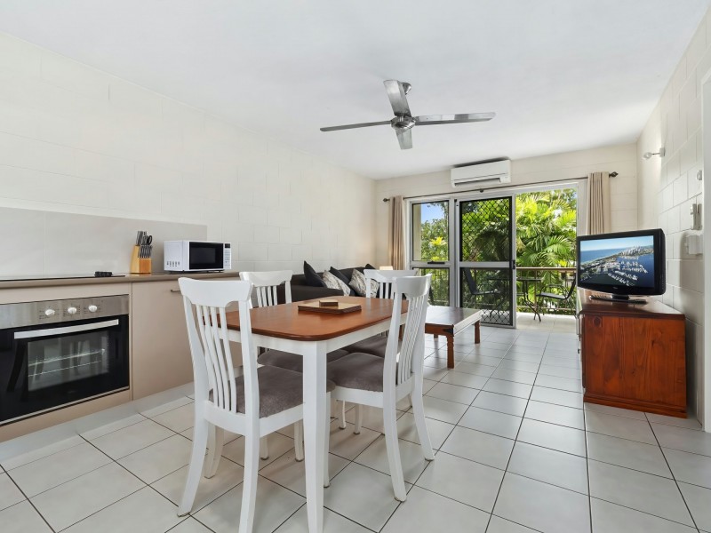 11/81-87 Guide Street, Clifton Beach QLD 4879
