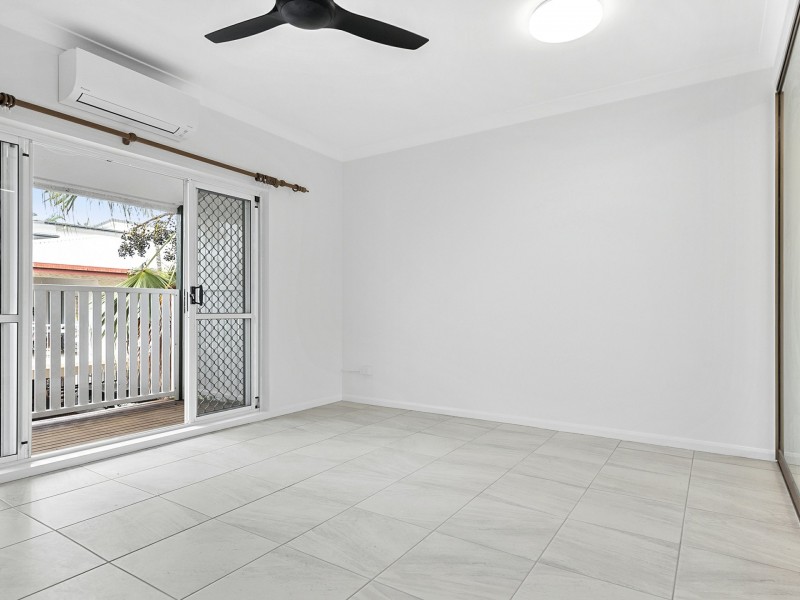 5/544 Varley Street, Yorkeys Knob QLD 4878