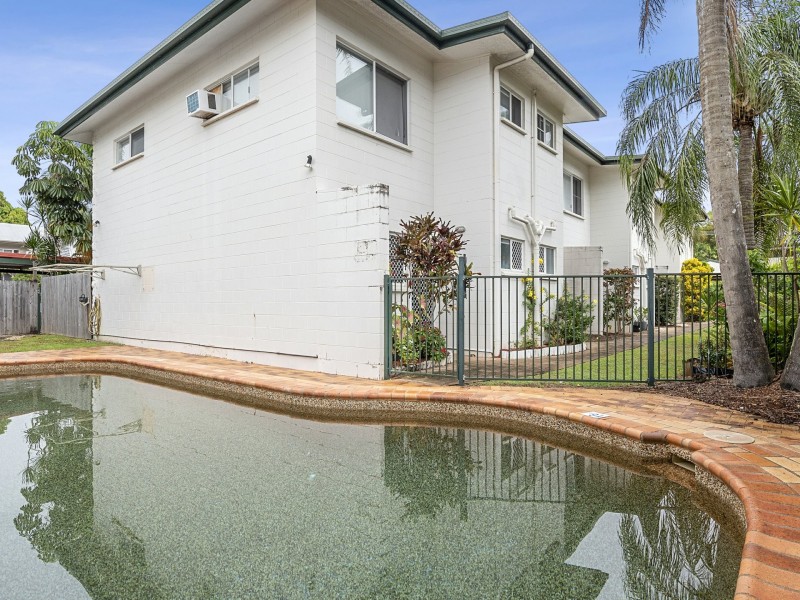 5/544 Varley Street, Yorkeys Knob QLD 4878