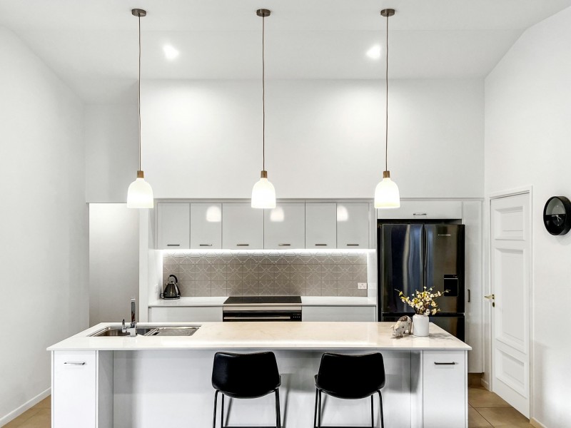 12 Rockingham Parade, Smithfield QLD 4878