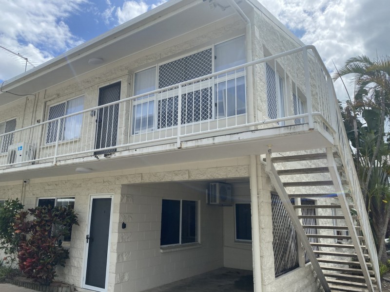 4/527 Varley St, Yorkeys Knob QLD 4878