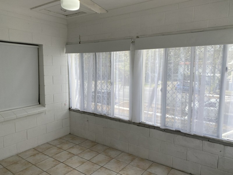 4/527 Varley St, Yorkeys Knob QLD 4878