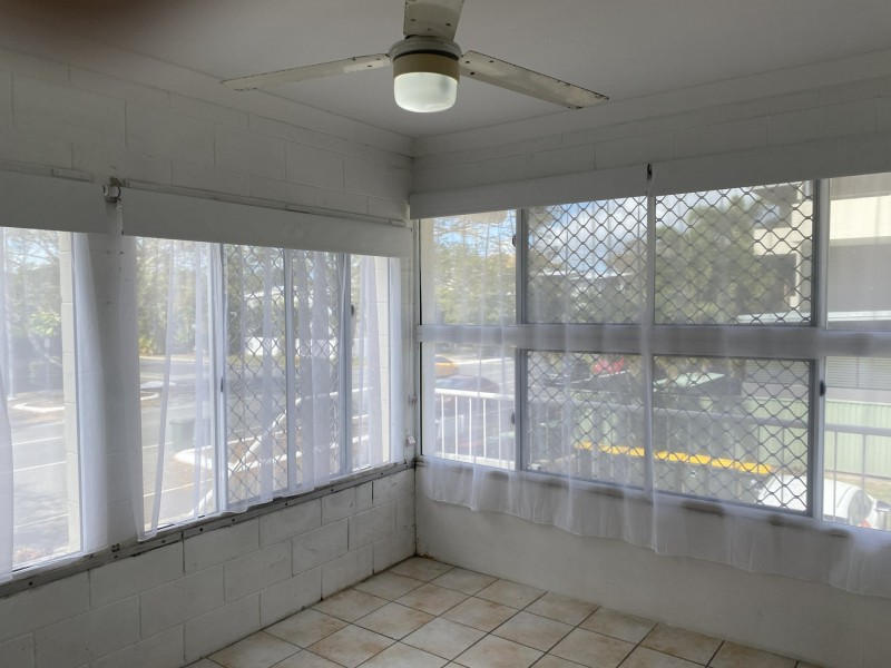 4/527 Varley St, Yorkeys Knob QLD 4878