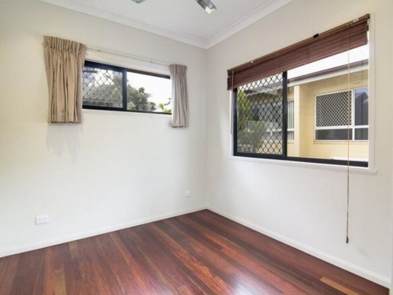 3/7 Tenni Street, Redlynch QLD 4870