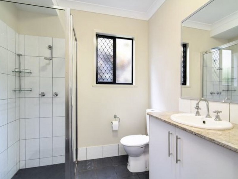 3/7 Tenni Street, Redlynch QLD 4870