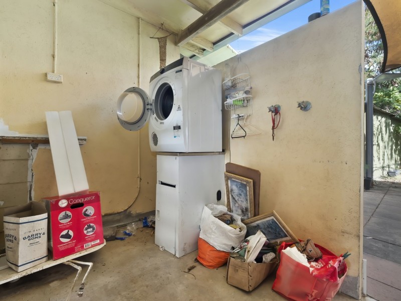 15 Mimosa Street, Holloways Beach QLD 4878