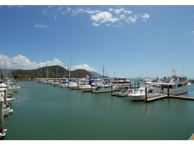 2/17 Rutherford Street, Yorkeys Knob QLD 4878