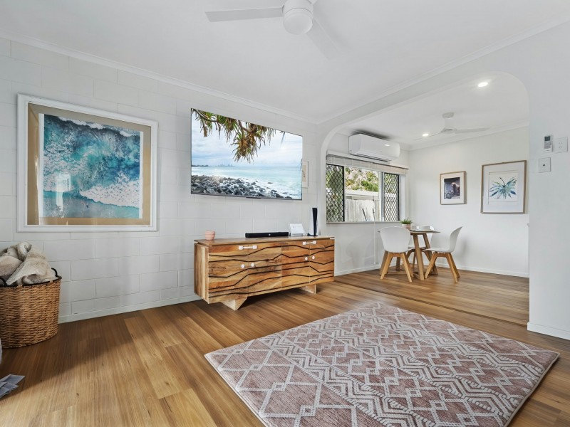 33 Morgan Street, Yorkeys Knob QLD 4878