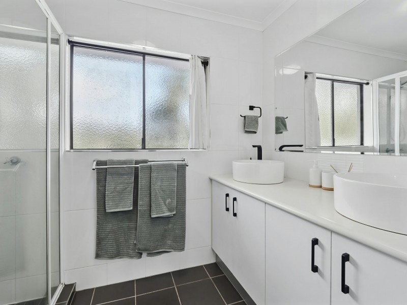 33 Morgan Street, Yorkeys Knob QLD 4878