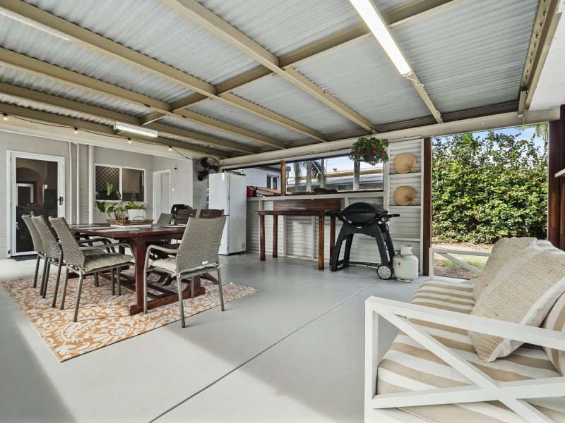 33 Morgan Street, Yorkeys Knob QLD 4878