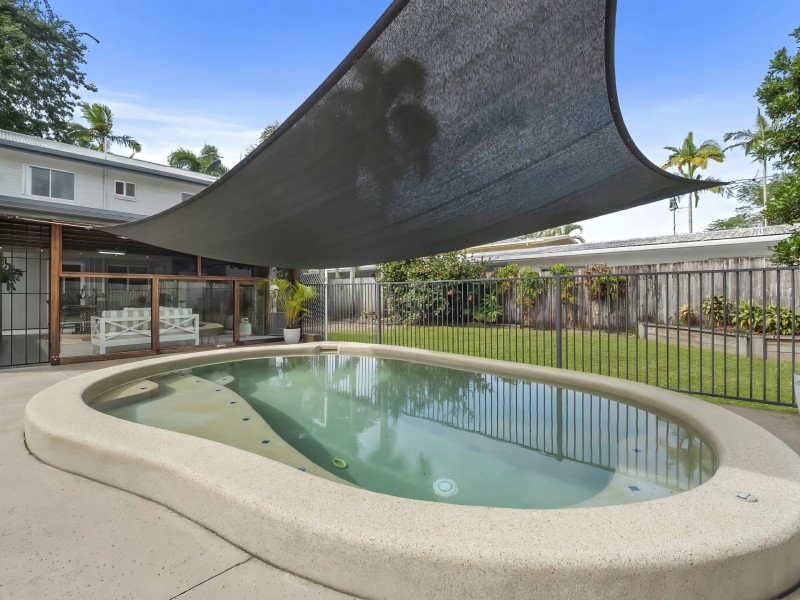 33 Morgan Street, Yorkeys Knob QLD 4878