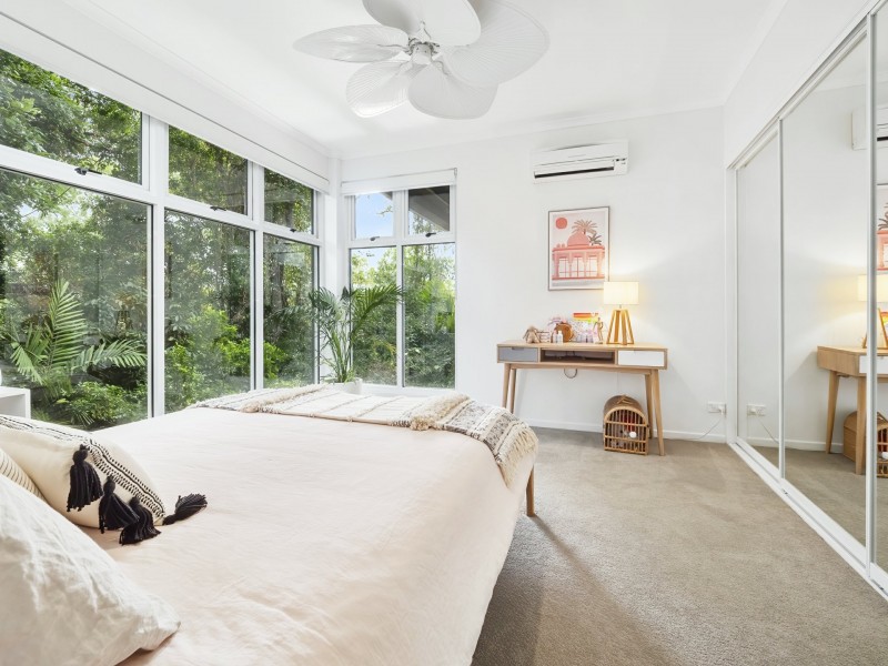 15 Dowsett Close, Yorkeys Knob QLD 4878
