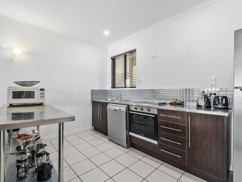 20/81-85 Cedar Road, Palm Cove QLD 4879