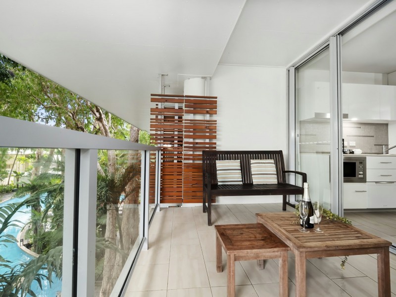 2407/2-22 Veivers Road, Palm Cove QLD 4879