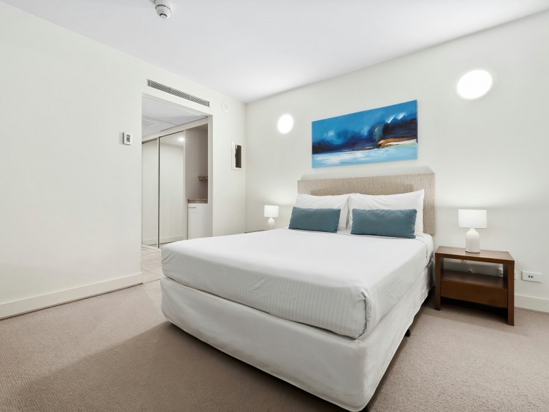 2407/2-22 Veivers Road, Palm Cove QLD 4879