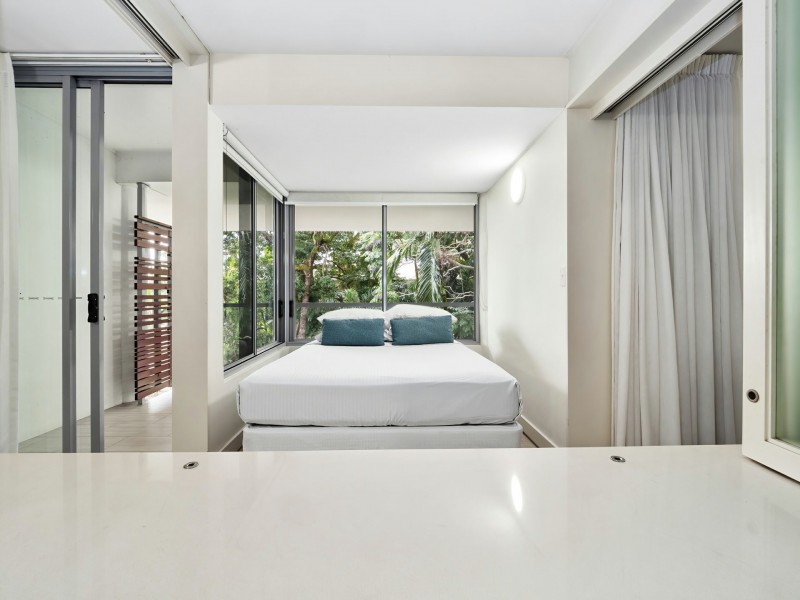 2407/2-22 Veivers Road, Palm Cove QLD 4879