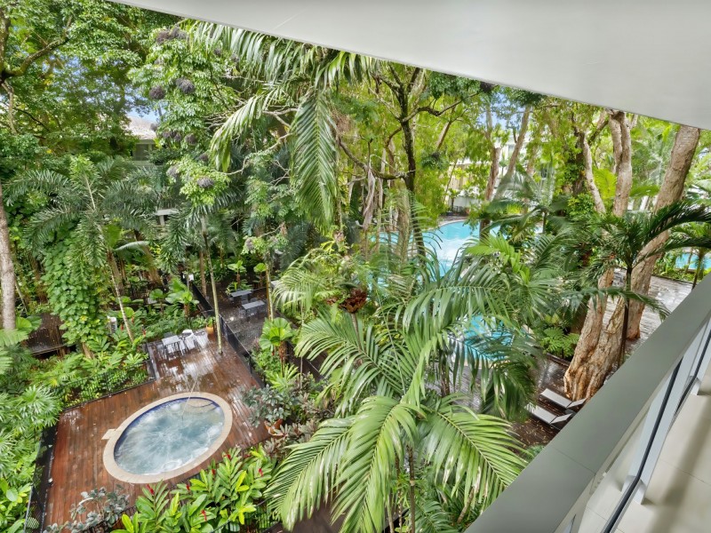 2407/2-22 Veivers Road, Palm Cove QLD 4879