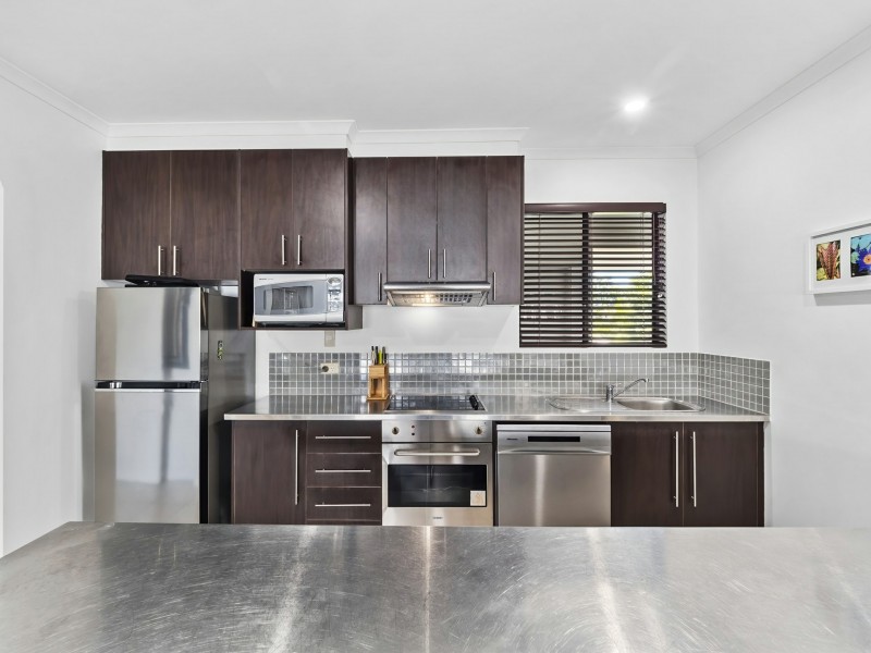 16/81-85 Cedar Road, Palm Cove QLD 4879