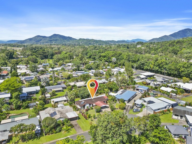 6 Tarana Close, Caravonica QLD 4878