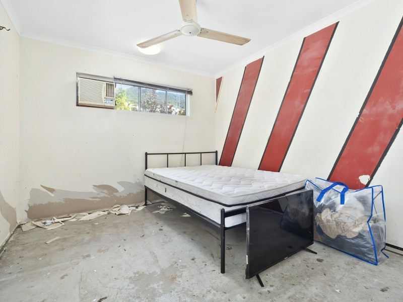 6 Tarana Close, Caravonica QLD 4878