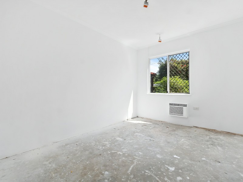 6 Tarana Close, Caravonica QLD 4878